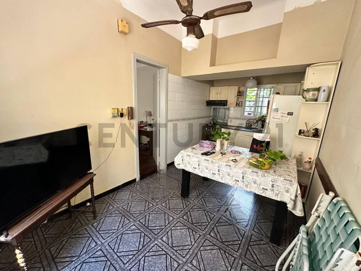 Venta Lote Moreno 975 Quilmes 8.66x30 Zonificación R1 73 2