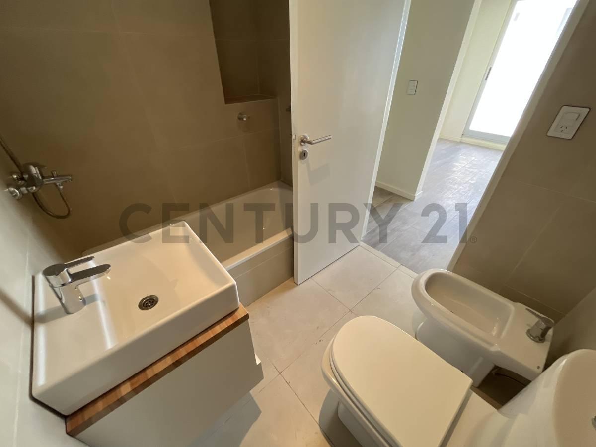Venta Departamento 4 Ambientes Frente Paternal Amenities Balcón Terraza Parrilla 2