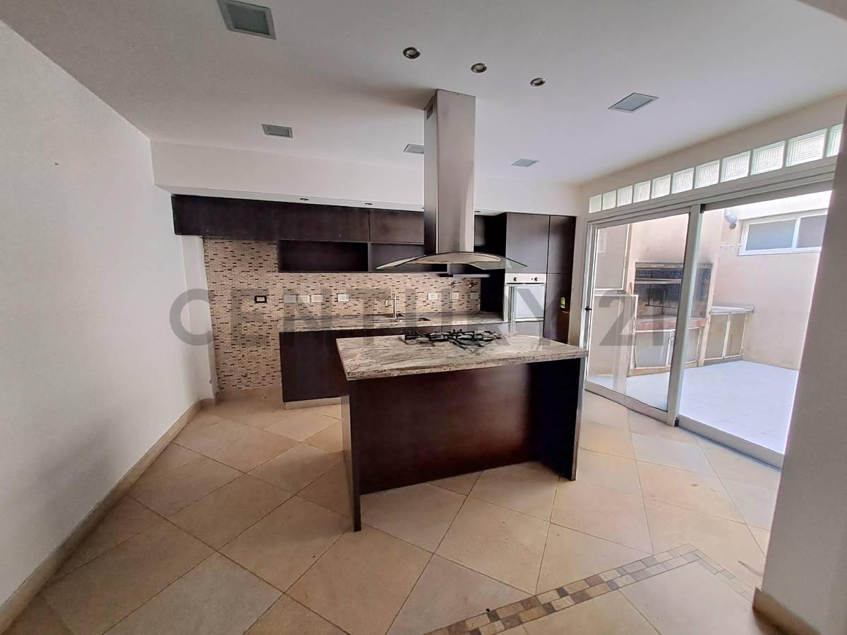 Venta Departamento Piso 4 Ambientes Paternal Patio Balcón 4