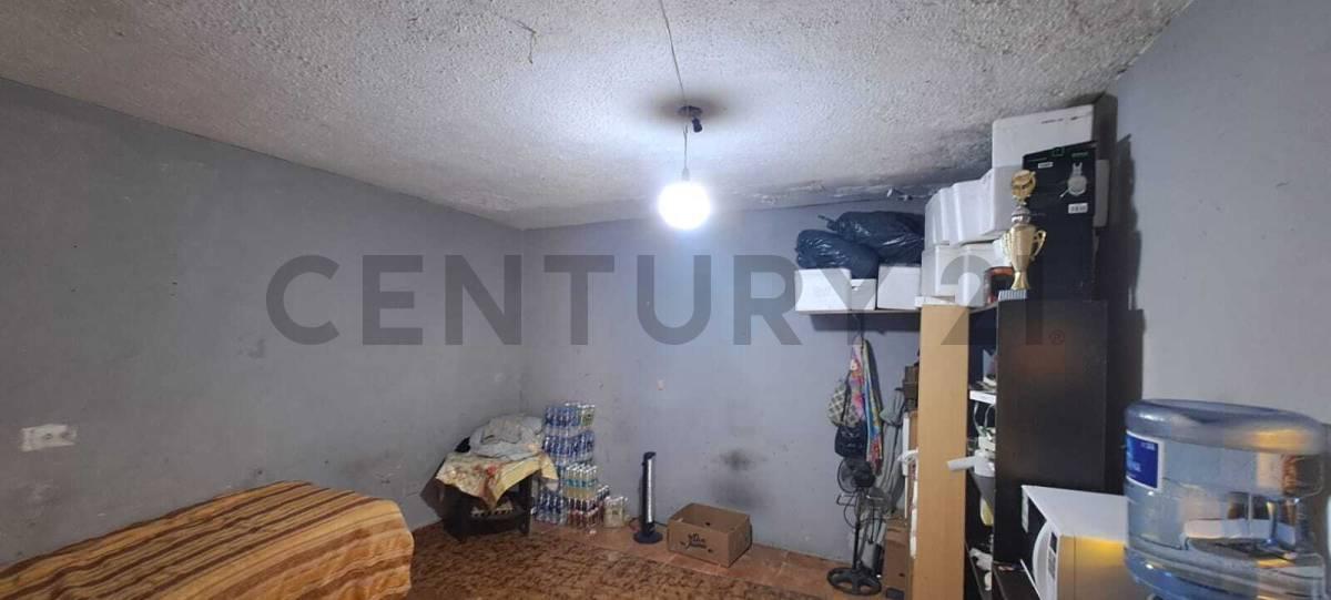 Venta PH 4 Ambientes Floresta a Refaccionar 5