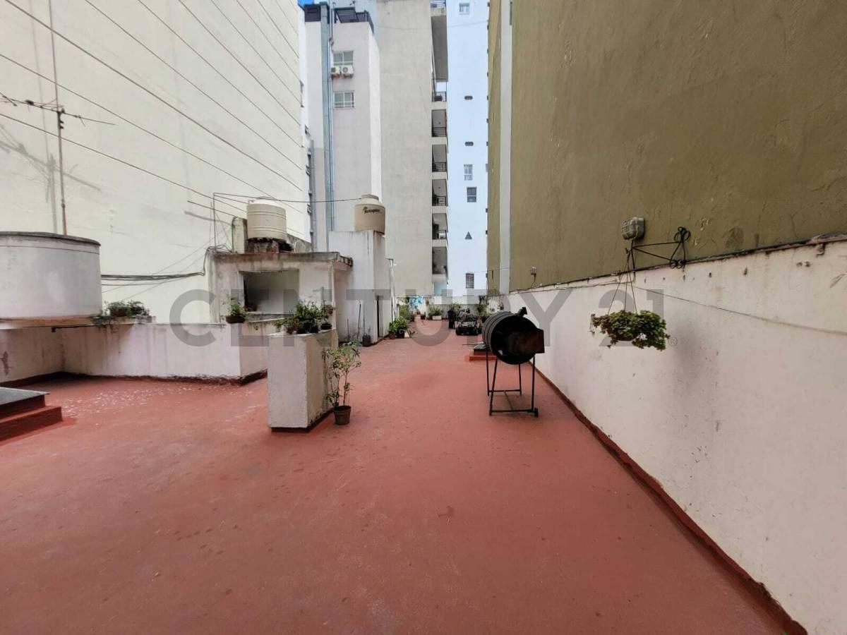 Venta Ph con Terraza + local Palermo Chico Sin Expensas