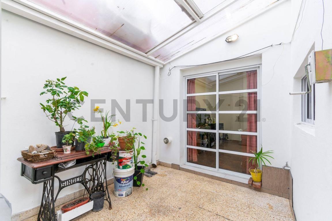 Venta Departamento 2 Ambientes + Escritorio en Caballito