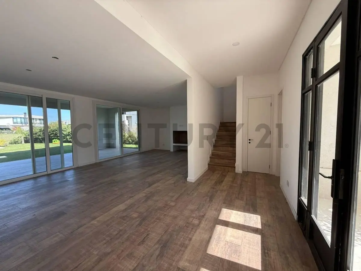 Venta Casa a Estrenar Nordelta Barrio Virazón 6 Ambientes + Dependencia. 5