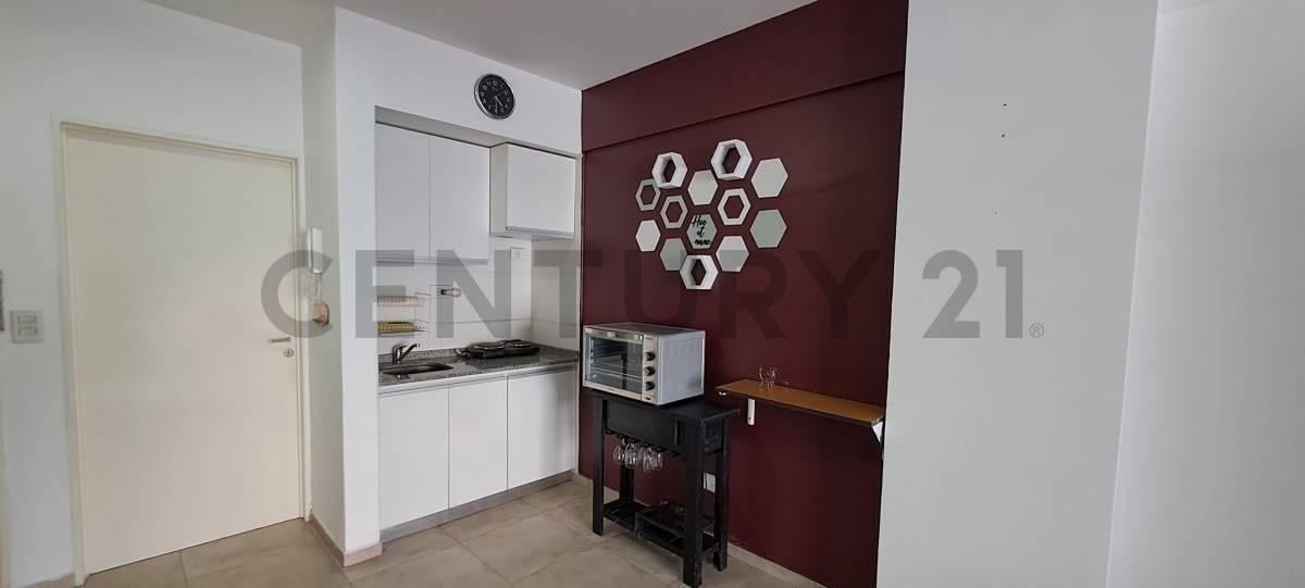 Alquiler Departamento Monoambiente Monserrat 24 meses Balcón