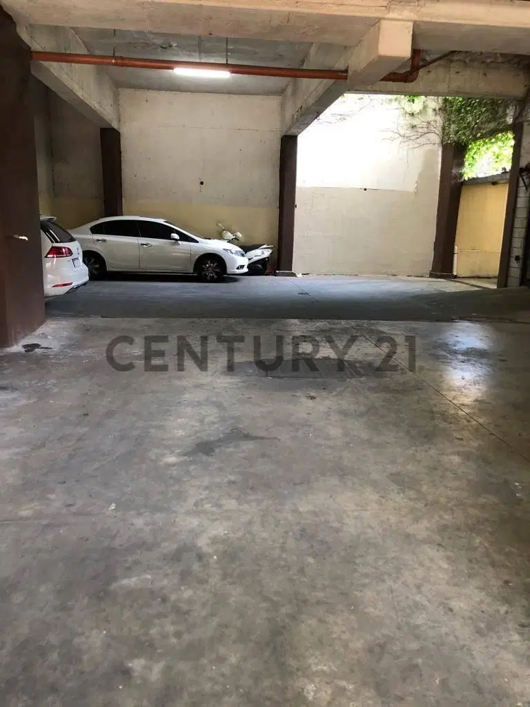 VENTA COCHERA CABALLITO ARANGUREN 1202 4