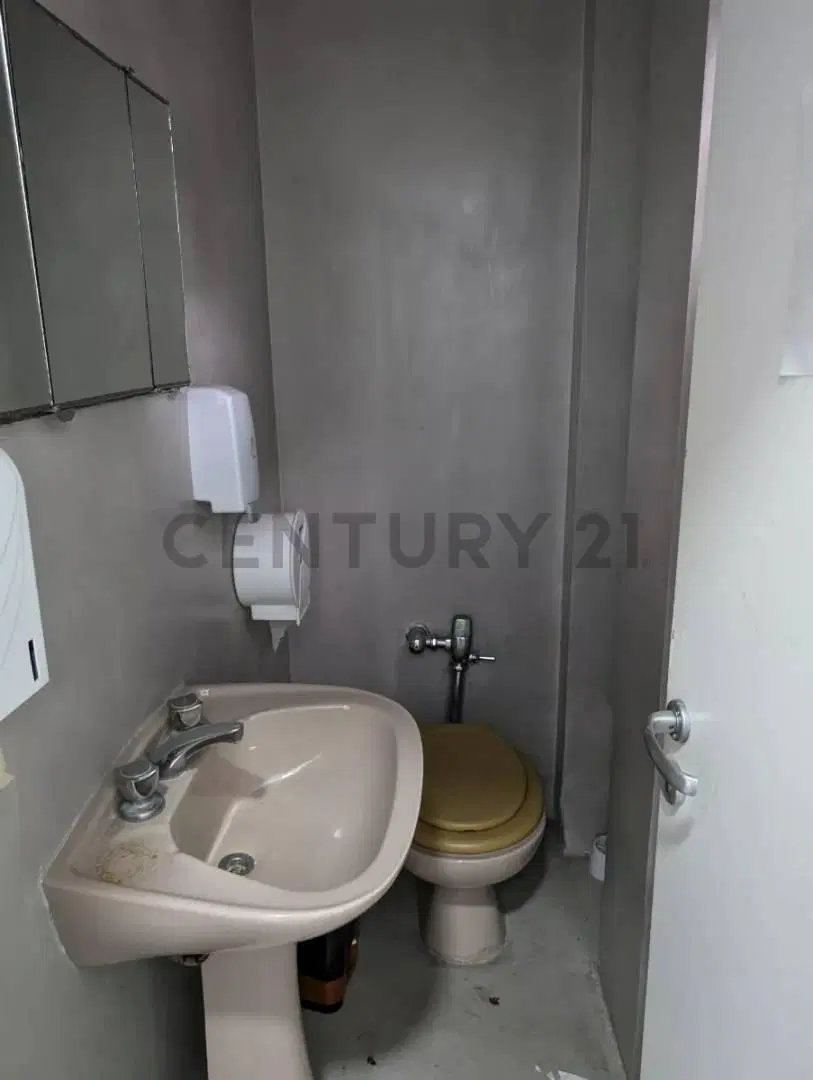 Venta Galpón 1200 m2 Cubiertos Chacarita 5