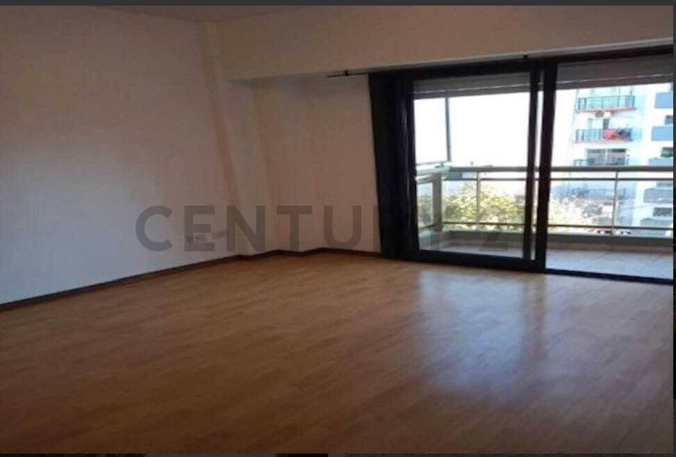 Foto de VENTA Departamento 2 Ambientes Quilmes Apto Crédito Frente Balcon, imagen 2
