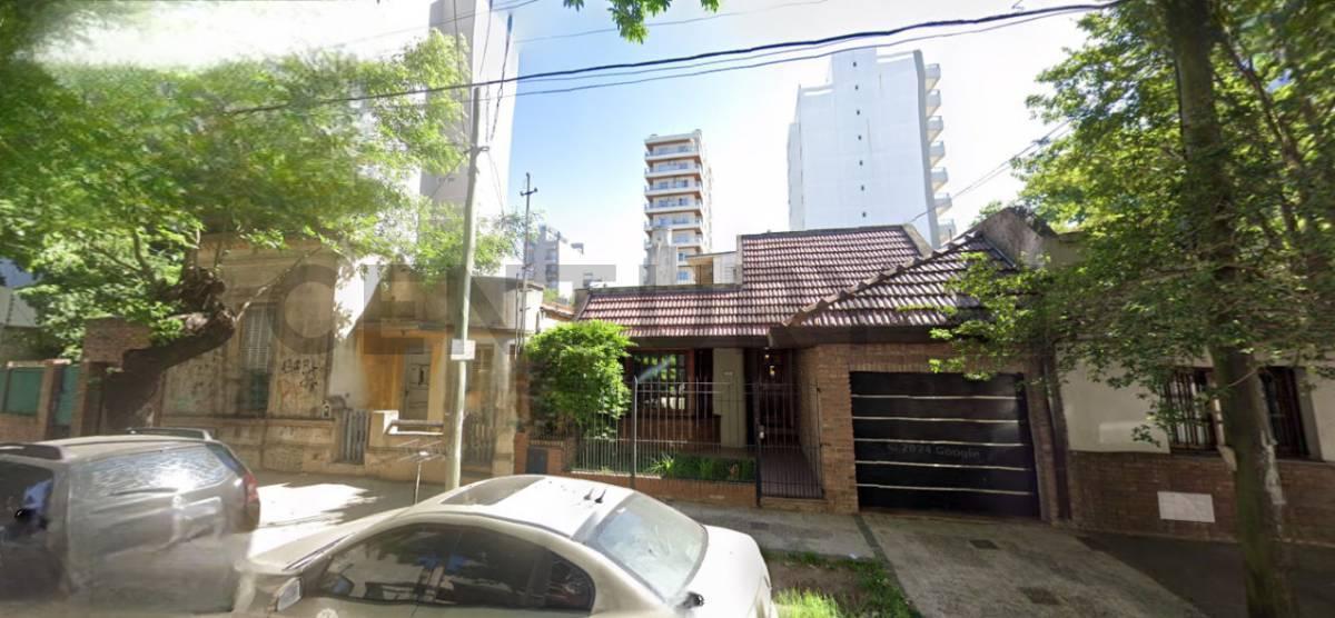 Venta LOTE Moreno 975 Quilmes 8.66x30 Zonificación R1 73