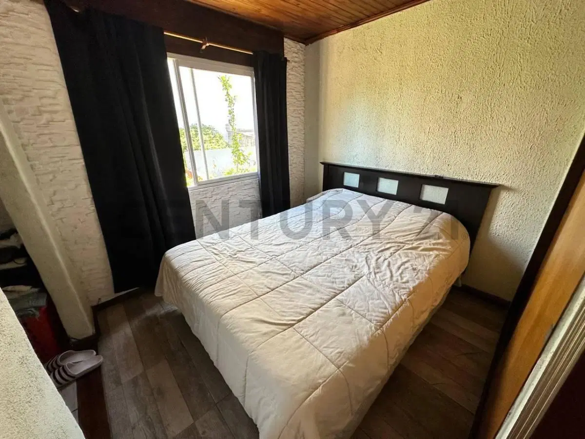 Venta LOTE  Moreno 975 Quilmes 8.66x30 Zonificación R1 73 5