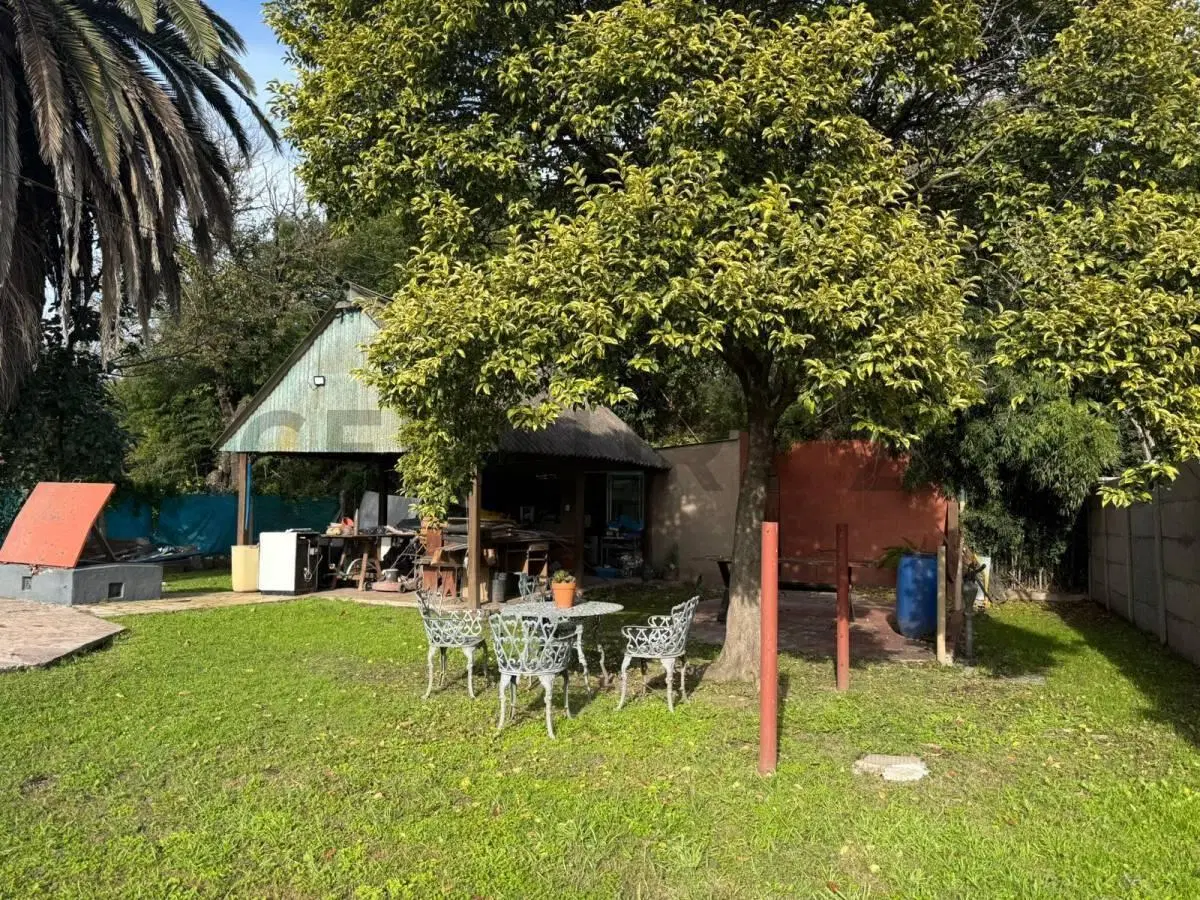 Venta Parque Leloir Lote 900m2 + Casa 70m2 + Quincho + Piscina 2