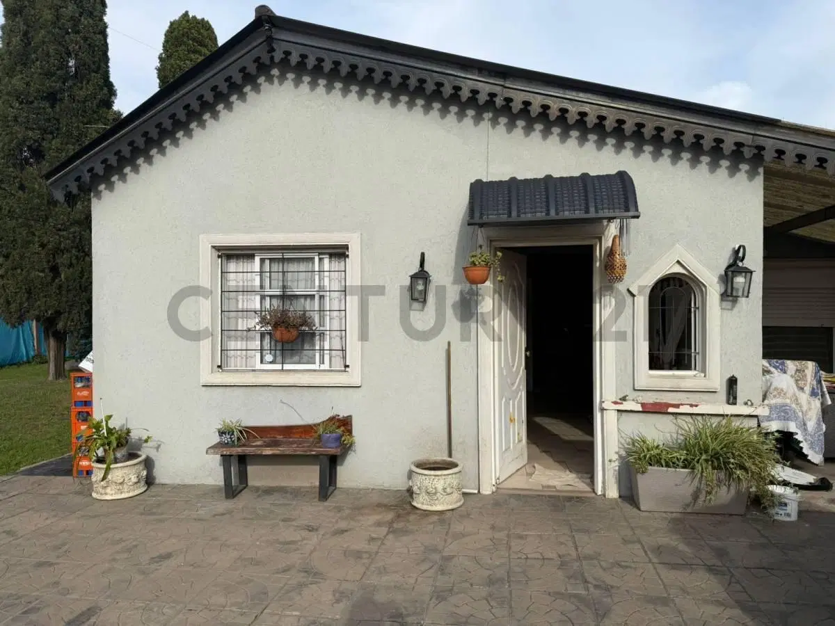 Venta Parque Leloir Lote 900m2 + Casa 70m2 + Quincho + Piscina 5
