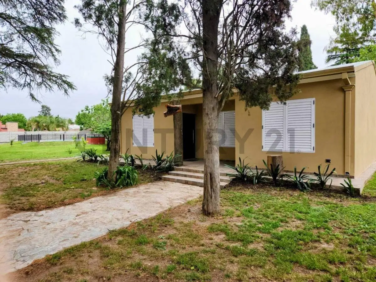 Venta Casa Quinta 3 Dormitorio El Pato Berazategui Pileta acepta permuta 5