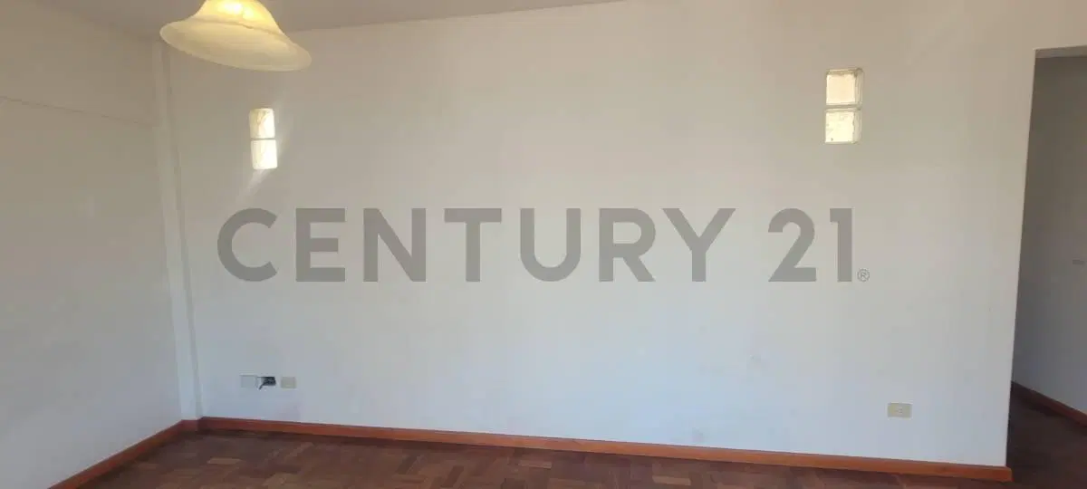 Venta SEMIPISO 2 Ambientes 7mo en Belgrano Muy luminoso,Doble Balcón, A metros del Subte D 2 ambient 5