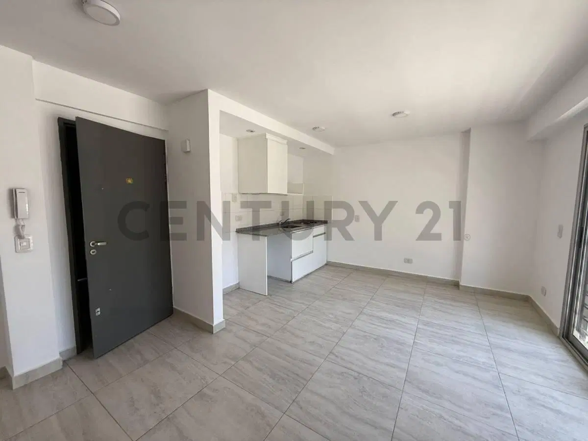 Alquiler Departamento 2 Ambientes Morón Sur + Cochera y Balcón 40 m2 2