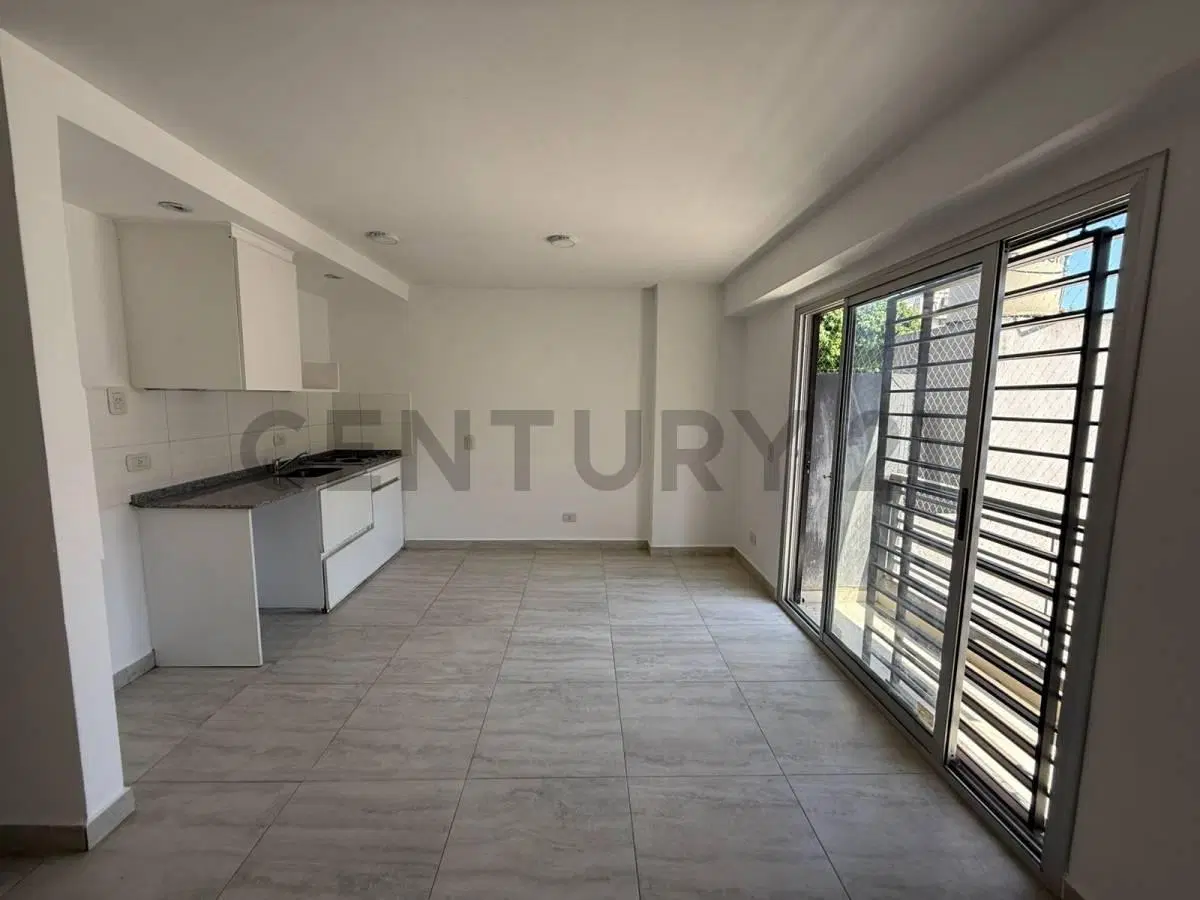 Alquiler Departamento 2 Ambientes Morón Sur + Cochera y Balcón 40 m2 5