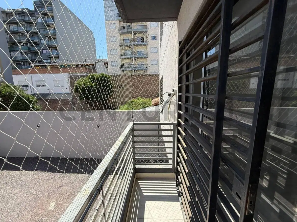 Alquiler Departamento 2 Ambientes Morón Sur + Cochera y Balcón 40 m2 4
