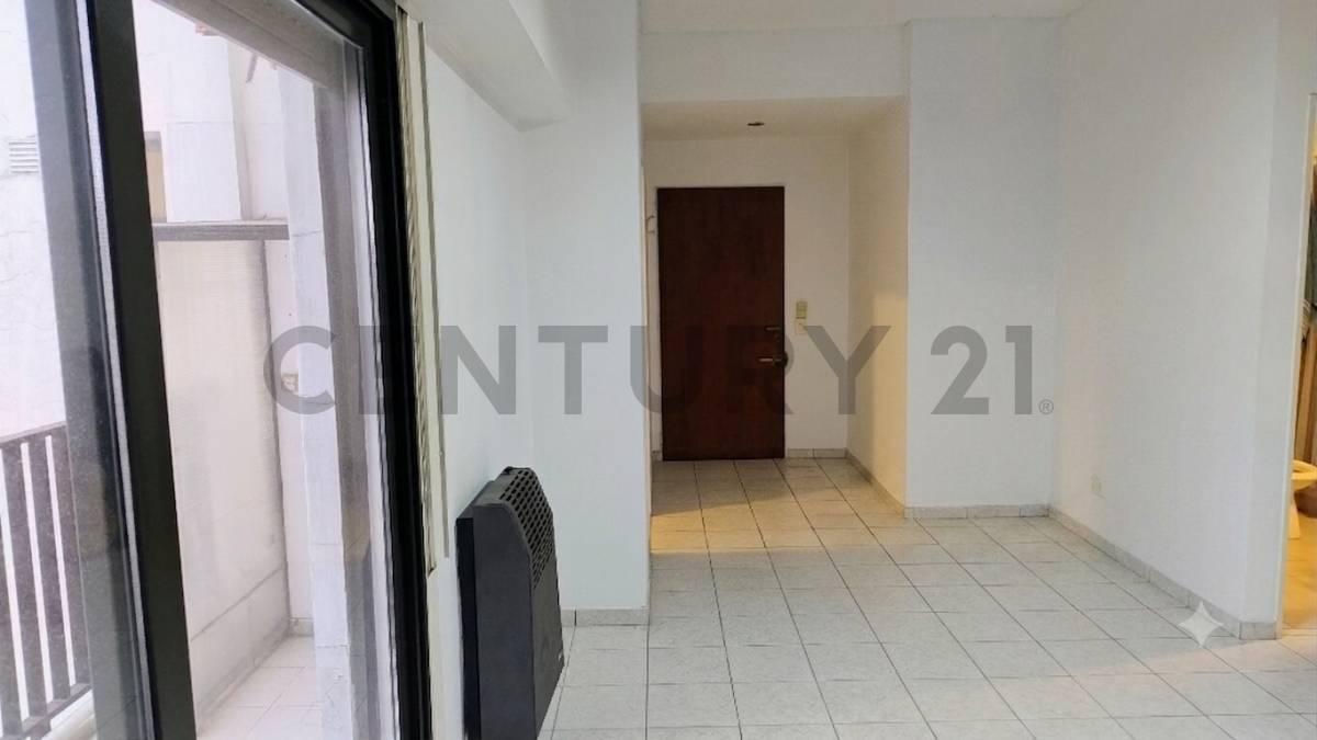 Foto de Venta Caballito 2 Ambientes Cochera Muy Luminoso Apto Crédito, imagen 2