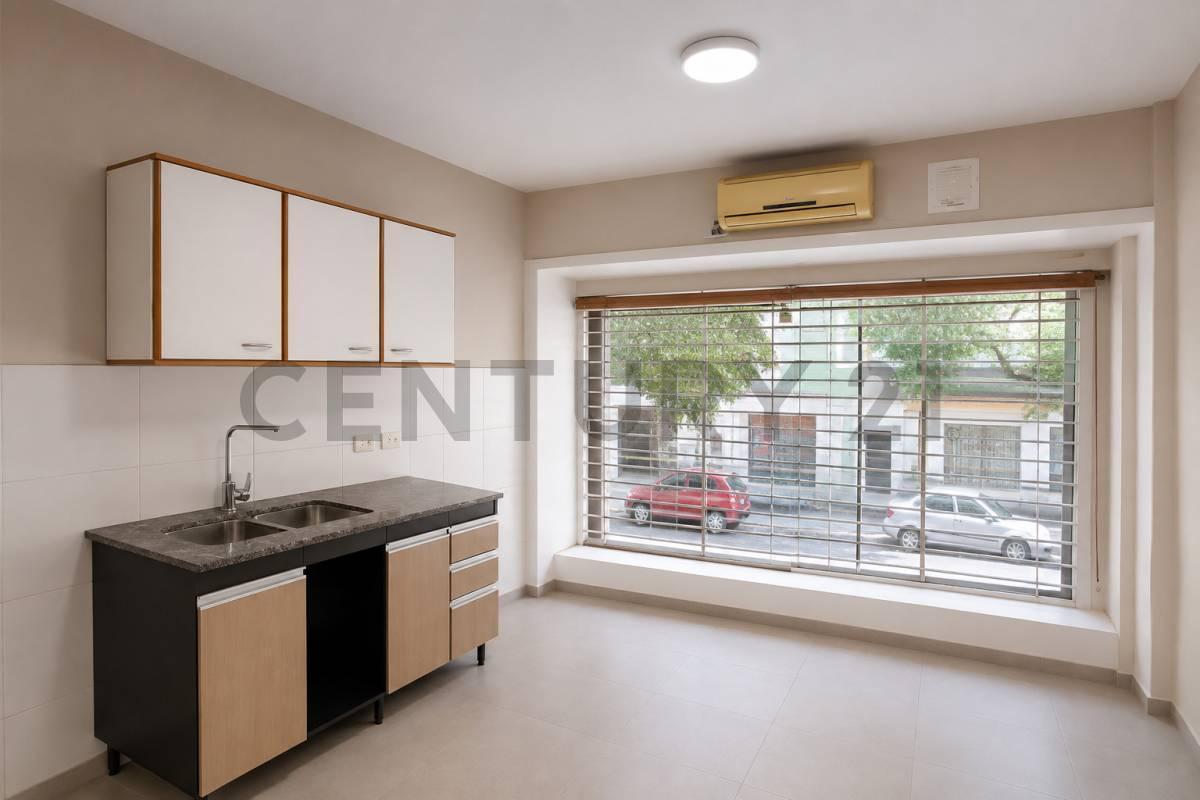 Foto de Venta Departamento 2 Ambientes Palermo Nuevo Frente Patio 50 m2, imagen 1