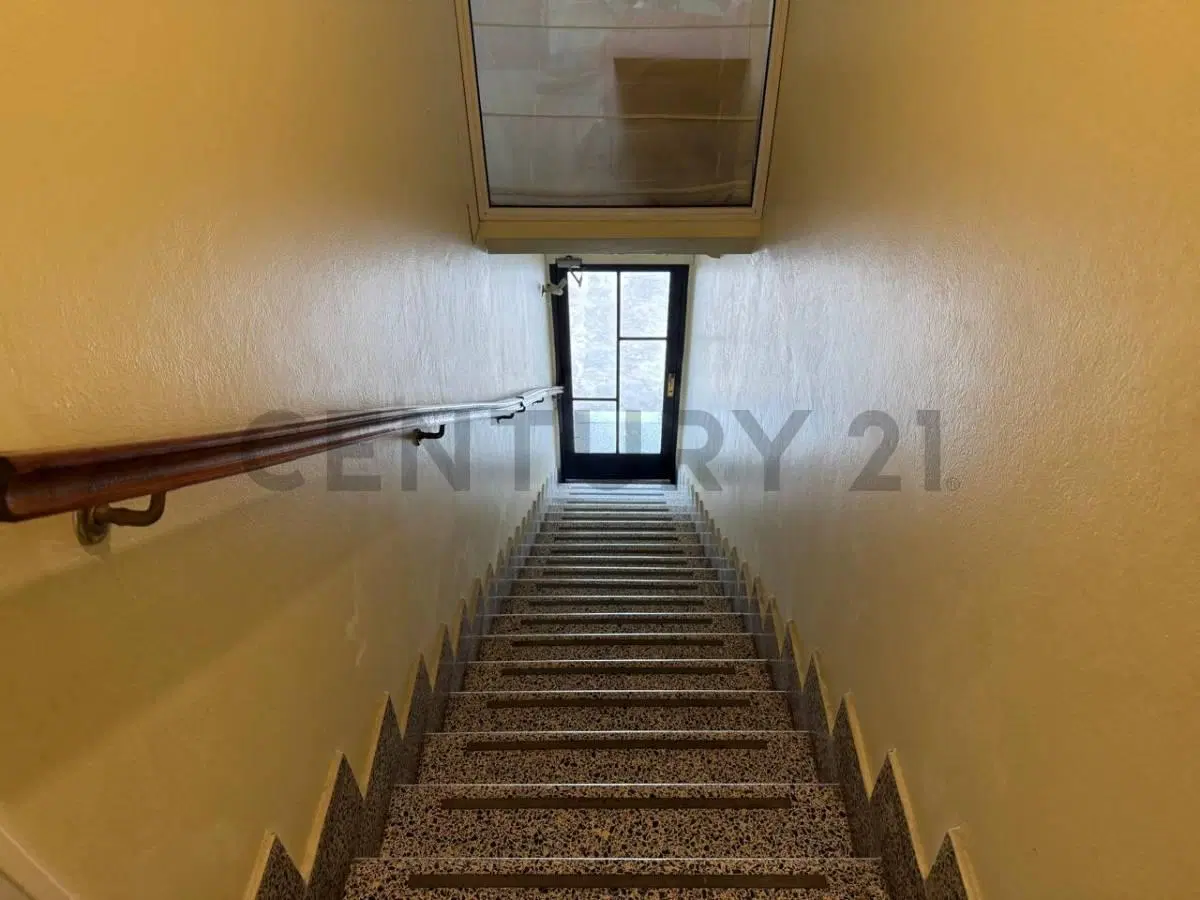 Venta PH 4 Ambientes Hurlingham 120 m2 Frente 8