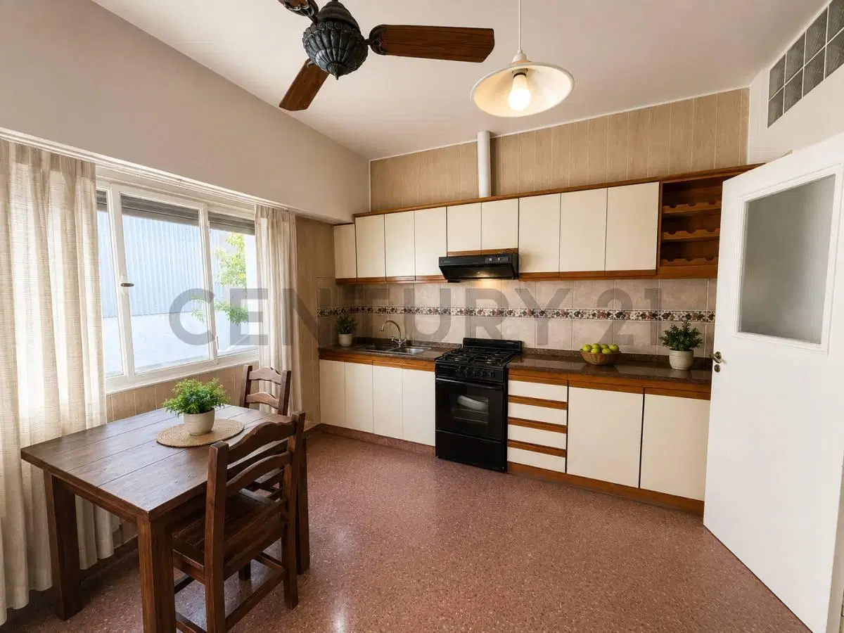 Venta PH 4 Ambientes Hurlingham 120 m2 Frente 4