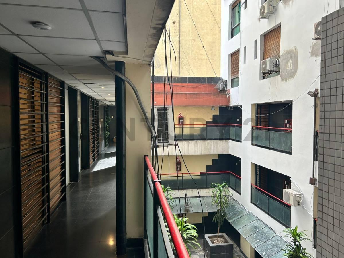 Foto de VENTA OFICINA CENTRO AL FRENTE + BALCÓN CON FINANCIACIÓN DIRECTA, imagen 5