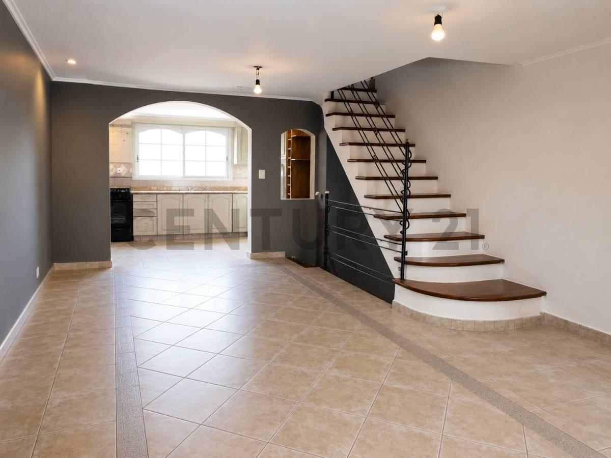 Foto de ALQUILER PH TRIPLEX VILLA RAFFO 4 Ambientes 270 M2, imagen 5