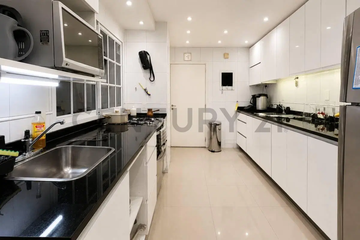 Venta Departamento 4 Ambientes Palermo Chico + Dependencia + Cochera 130 m2 Reciclado 4