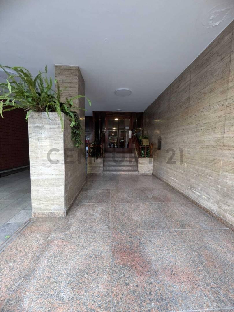 Foto de VENTA departamento 3 ambientes en balvanera + 2 cocheras y balcón, imagen 3
