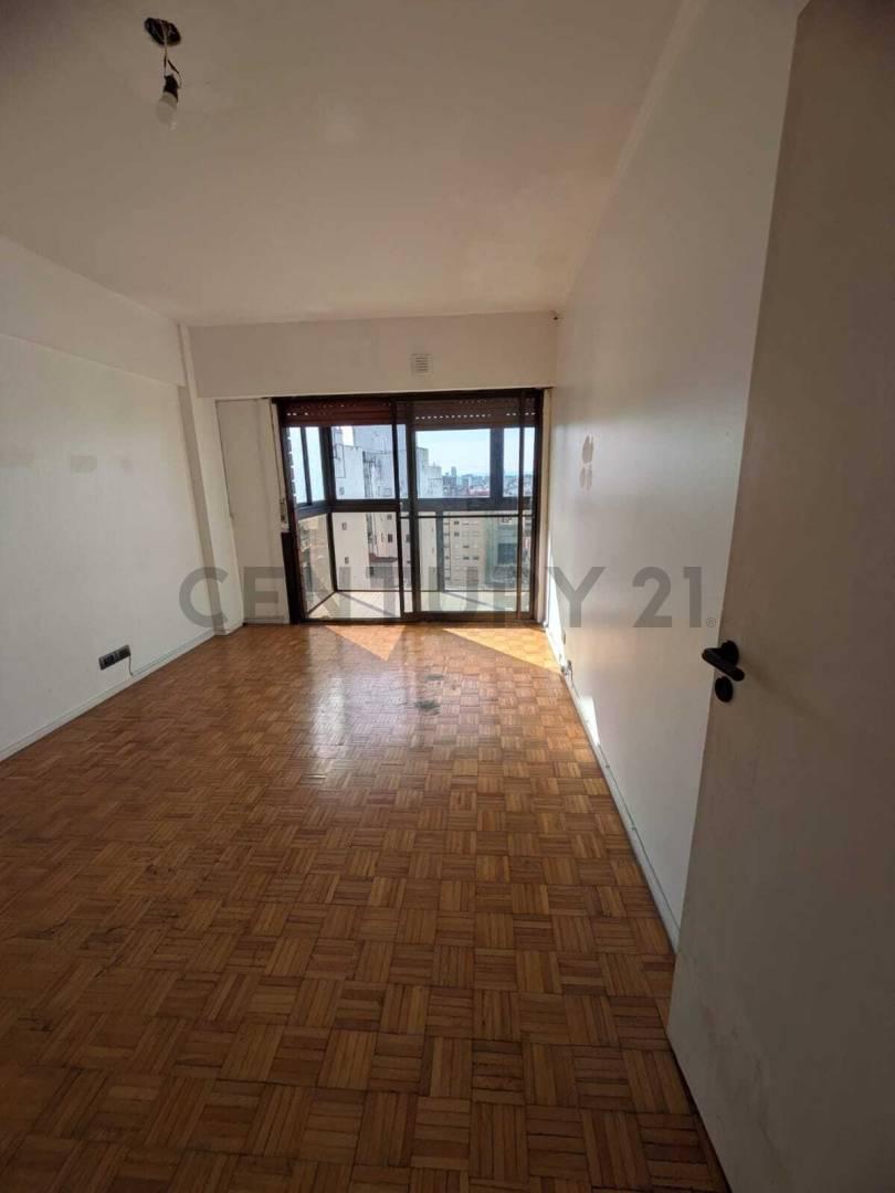 Foto de VENTA departamento 3 ambientes en balvanera + 2 cocheras y balcón, imagen 2