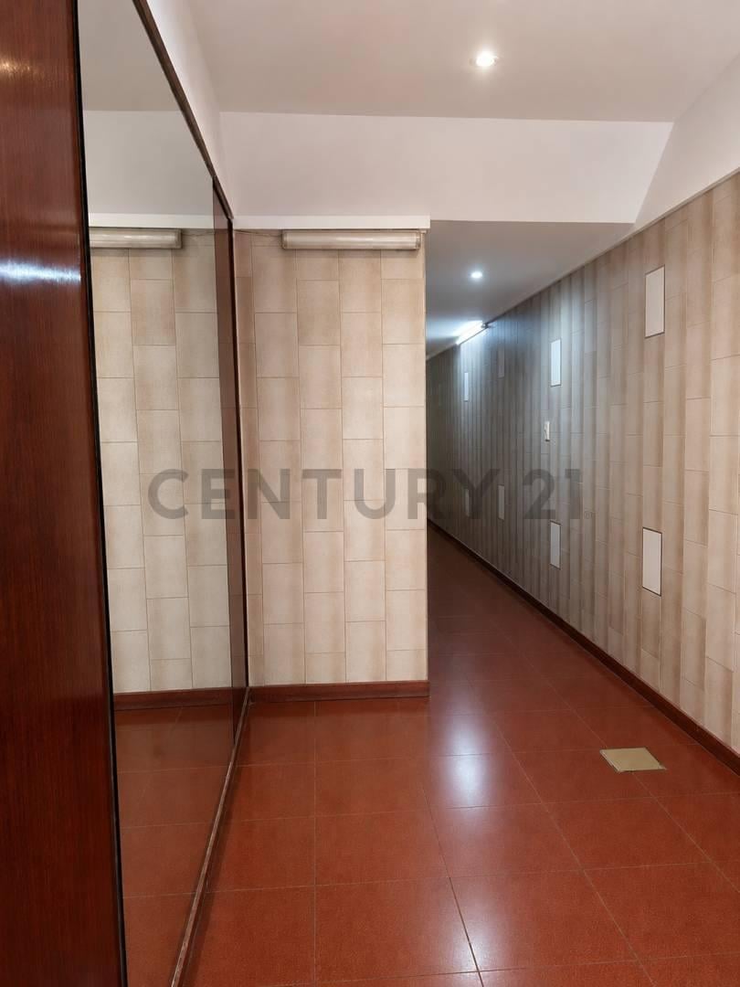 Foto de VENTA 2 AMBIENTES, San Cristóbal - OPORTUNIDAD A RECICLAR!!, imagen 4