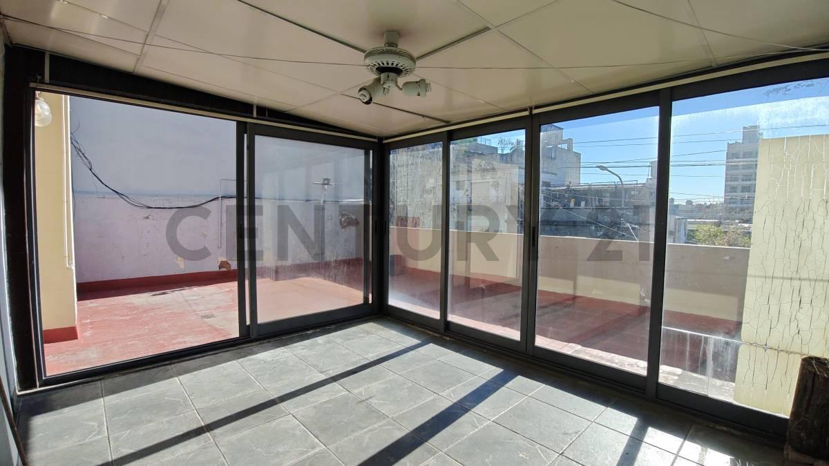 Foto de Venta PH 2 Habitaciones 3 NivelesFloresta + Cochera Depto y Amplia, imagen 5