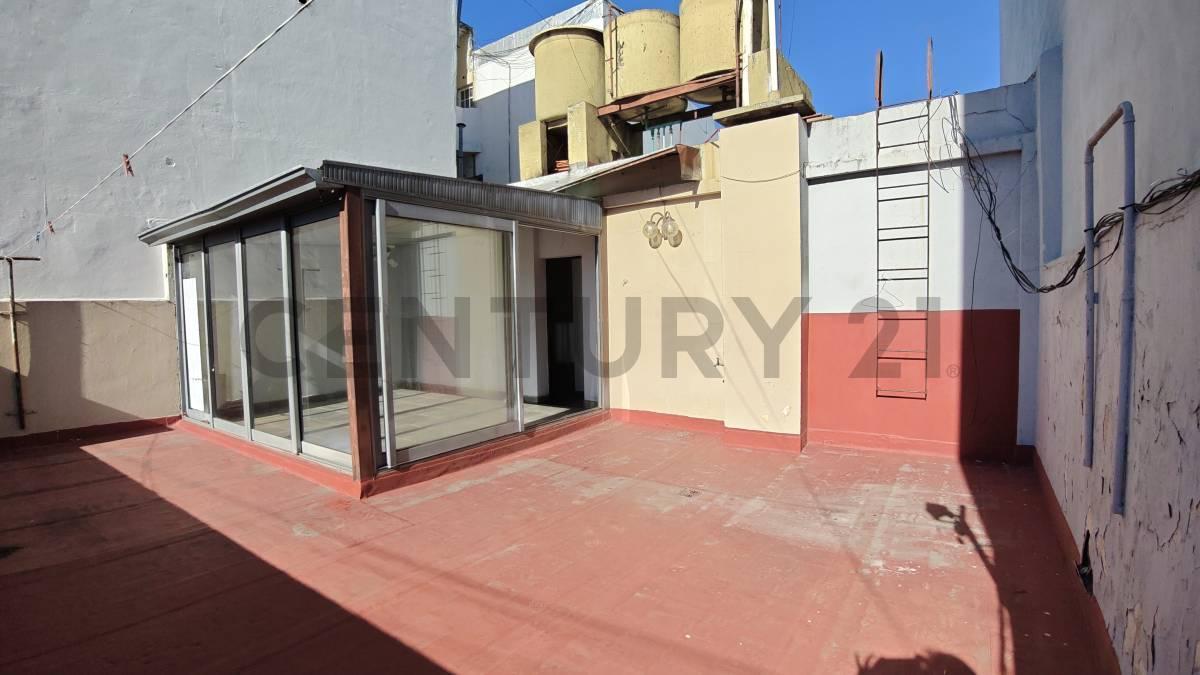 Foto de Venta PH 2 Habitaciones 3 NivelesFloresta + Cochera Depto y Amplia, imagen 4