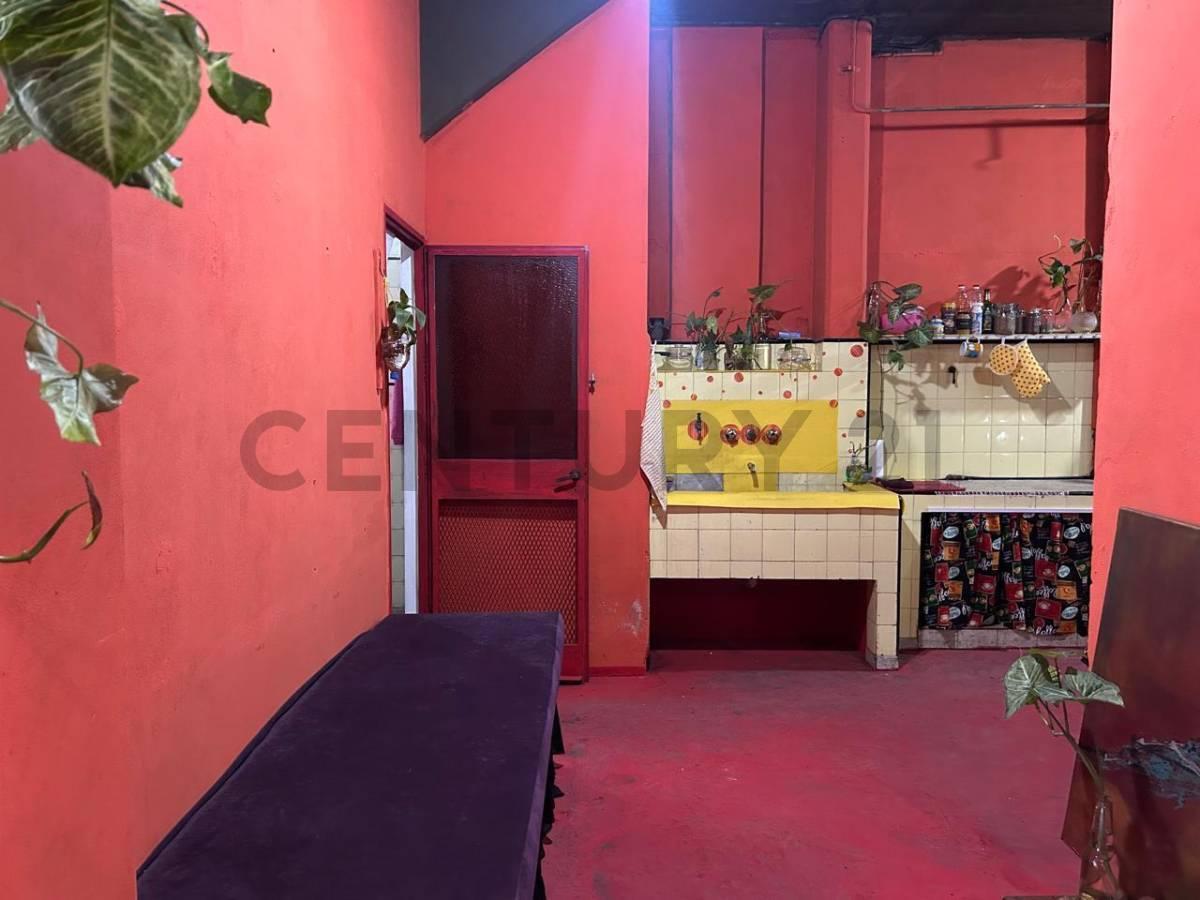 Foto de VENTA DEPOSITO CON VIVIENDA PARQUE PATRICIOS 8.66 x 23, imagen 3
