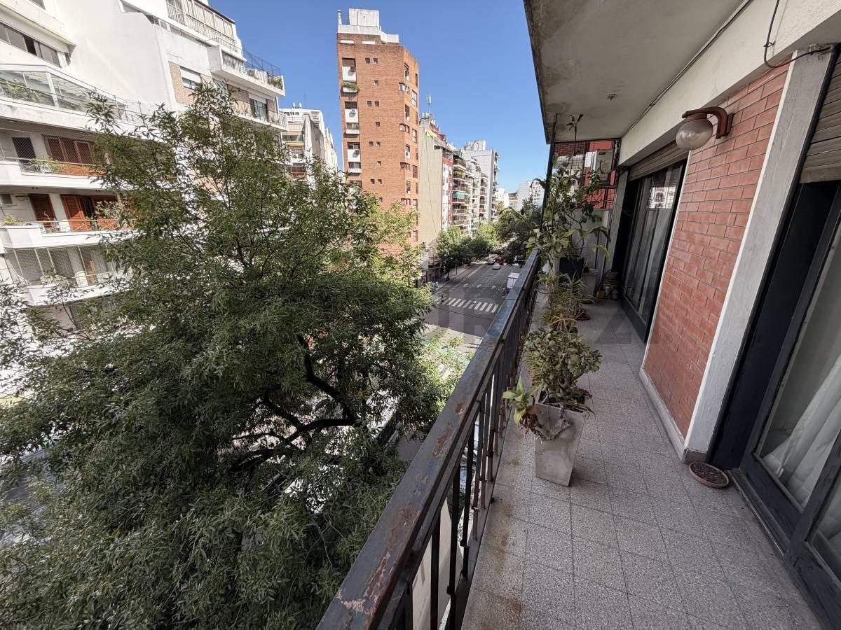 Foto de VENTA DEPARTAMENTO 4 AMBIENTES VILLA CRESPO BALCON DEPENDENCIA Y COCHERA, imagen 2
