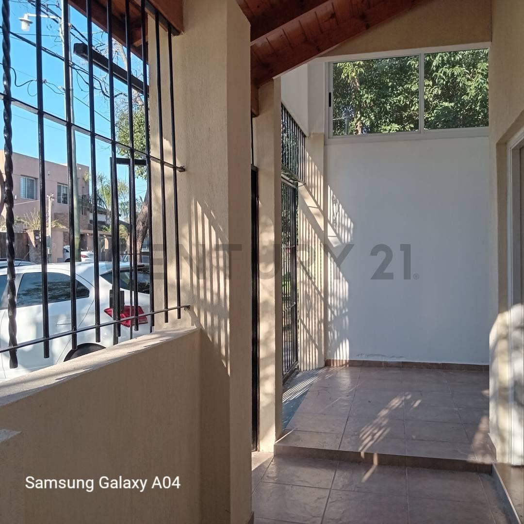 Foto de VENTA CASA 4 AMBIENTES SAN ANTONIO DE PADUA/ GARAGE PATIO FINANCIACIÓN, imagen 4