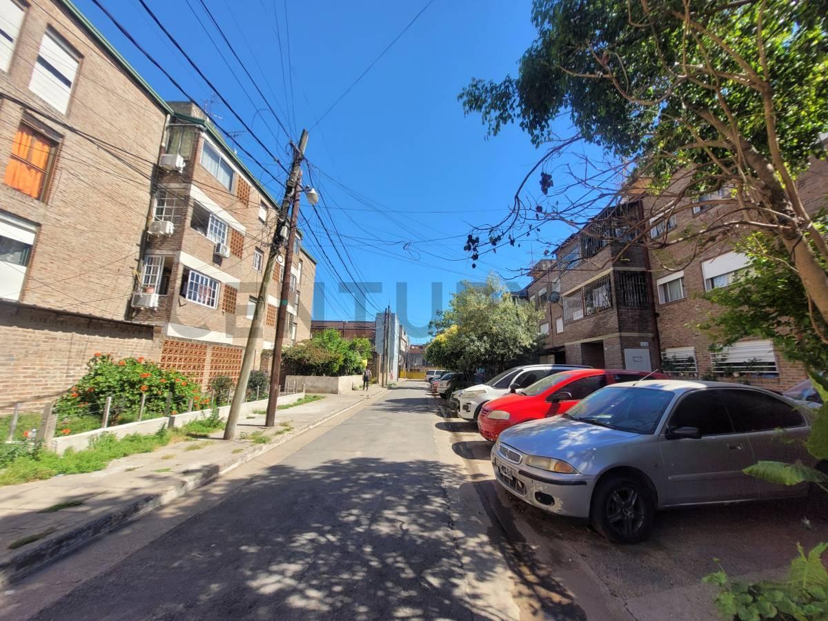 Foto de Venta Departamento 3 ambientes Parque Avellaneda Barrio Cildañez, imagen 1