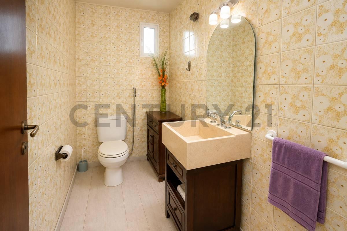 Foto de Venta Casa 3 Dormitorios Piscina Dependencias Hurlingham, imagen 3
