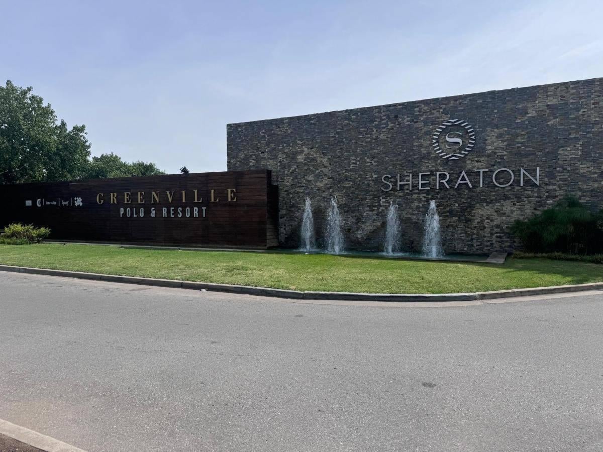 Foto de Venta LOTE en GREENVILLE POLO RESORT HUDSON BERAZATEGUI 800 m2, imagen 2