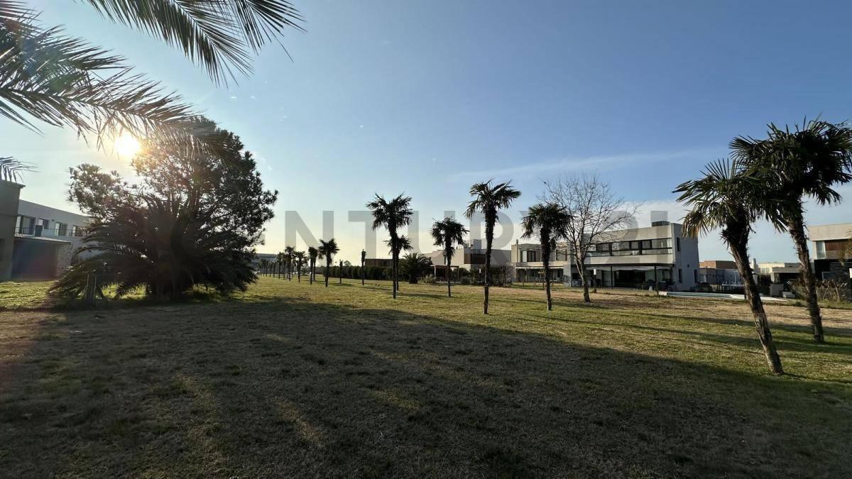 Foto de Venta LOTE en GREENVILLE POLO RESORT HUDSON BERAZATEGUI 800 m2, imagen 3