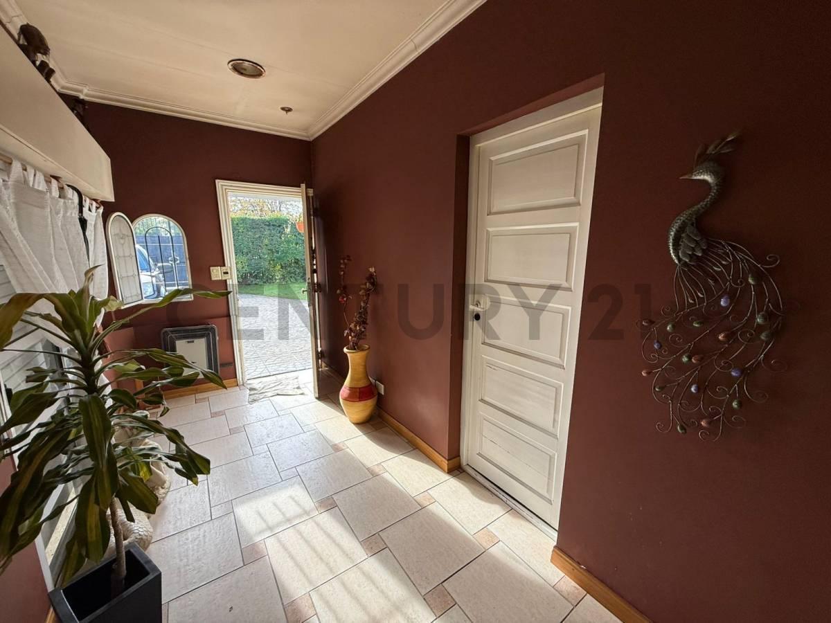Foto de Venta Casa Lote Villa Udaondo Leloir 900m2 + Casa 70m2 + Quincho +, imagen 5