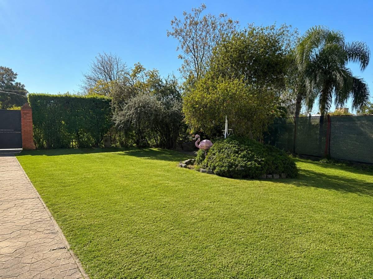 Foto de Venta Casa Lote Villa Udaondo Leloir 900m2 + Casa 70m2 + Quincho +, imagen 4