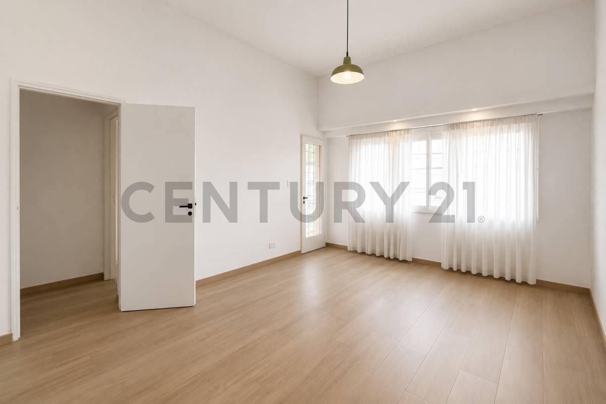 Foto de VENTA Departamento PH 3 AMBIENTES Villa Ballester sin Expensas a, imagen 3