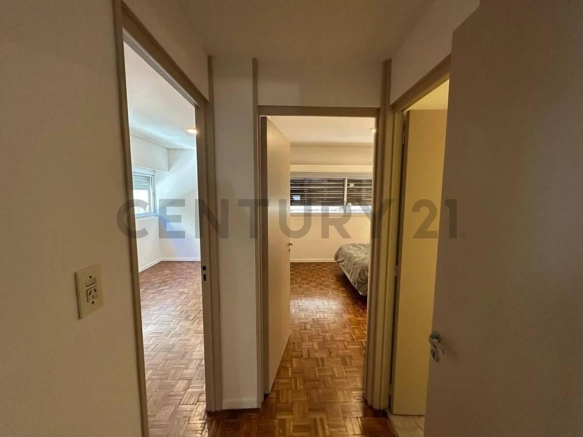 Foto de Venta Departamento 3 Ambientes + Dependencia Retiro Reciclado a Nuevo, imagen 4