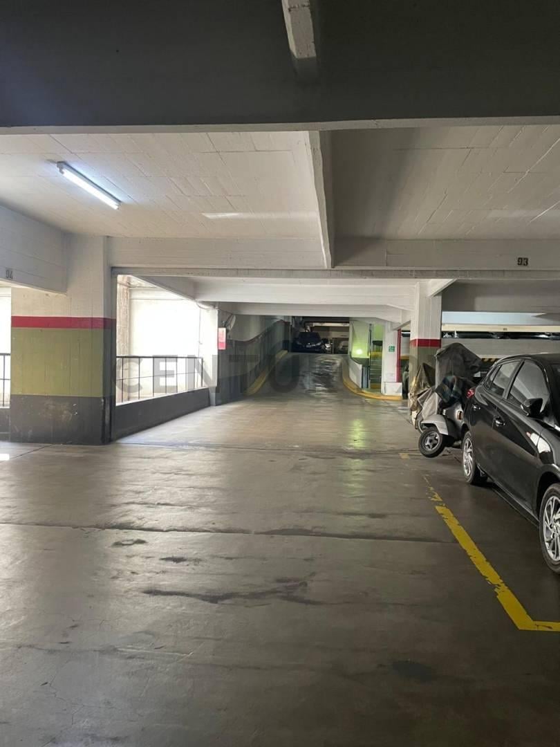 Foto de VENTA POR SEPARADO DE 2 COCHERAS FIJAS CUBIERTAS, BALVANERA, imagen 4
