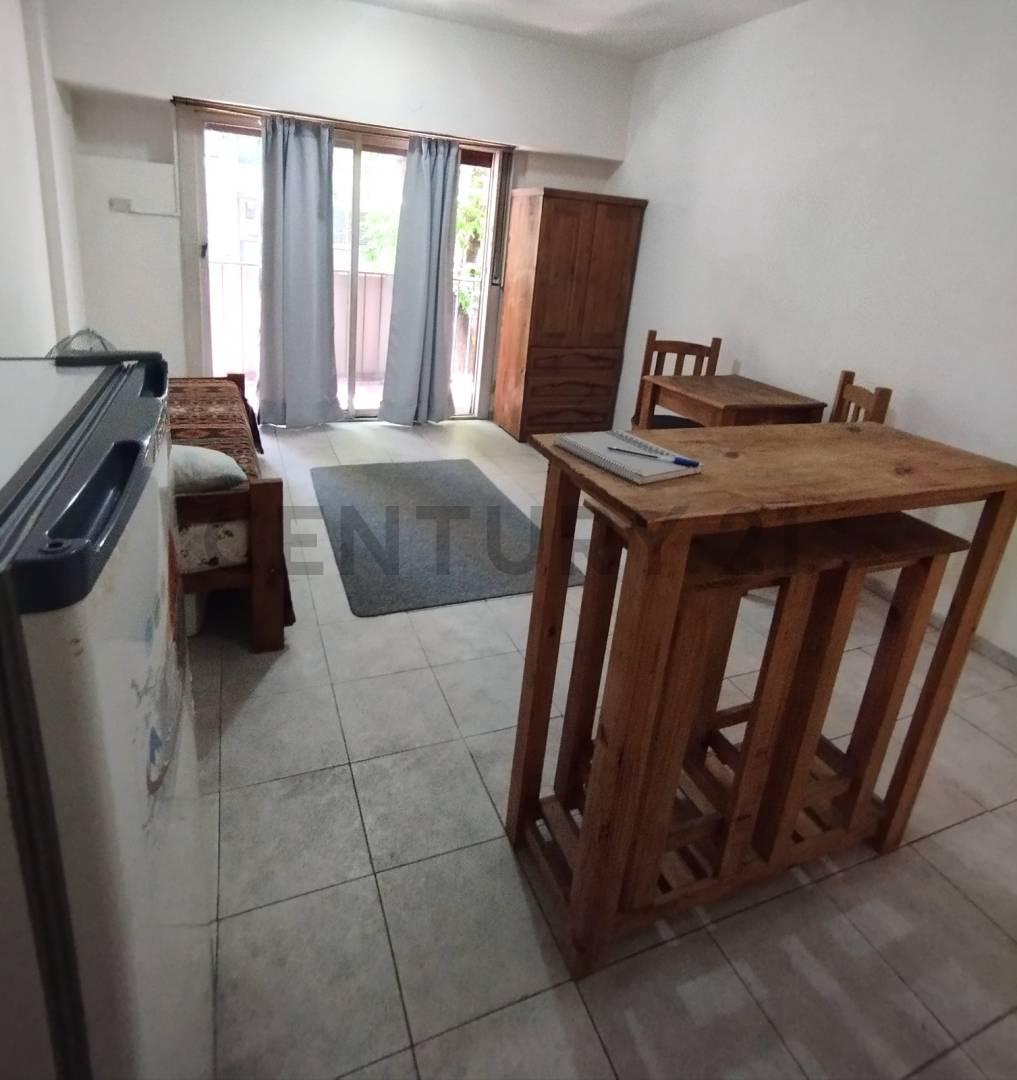 Foto de Venta Departamento Monoambiente Monserrat Balcón Frente, imagen 3