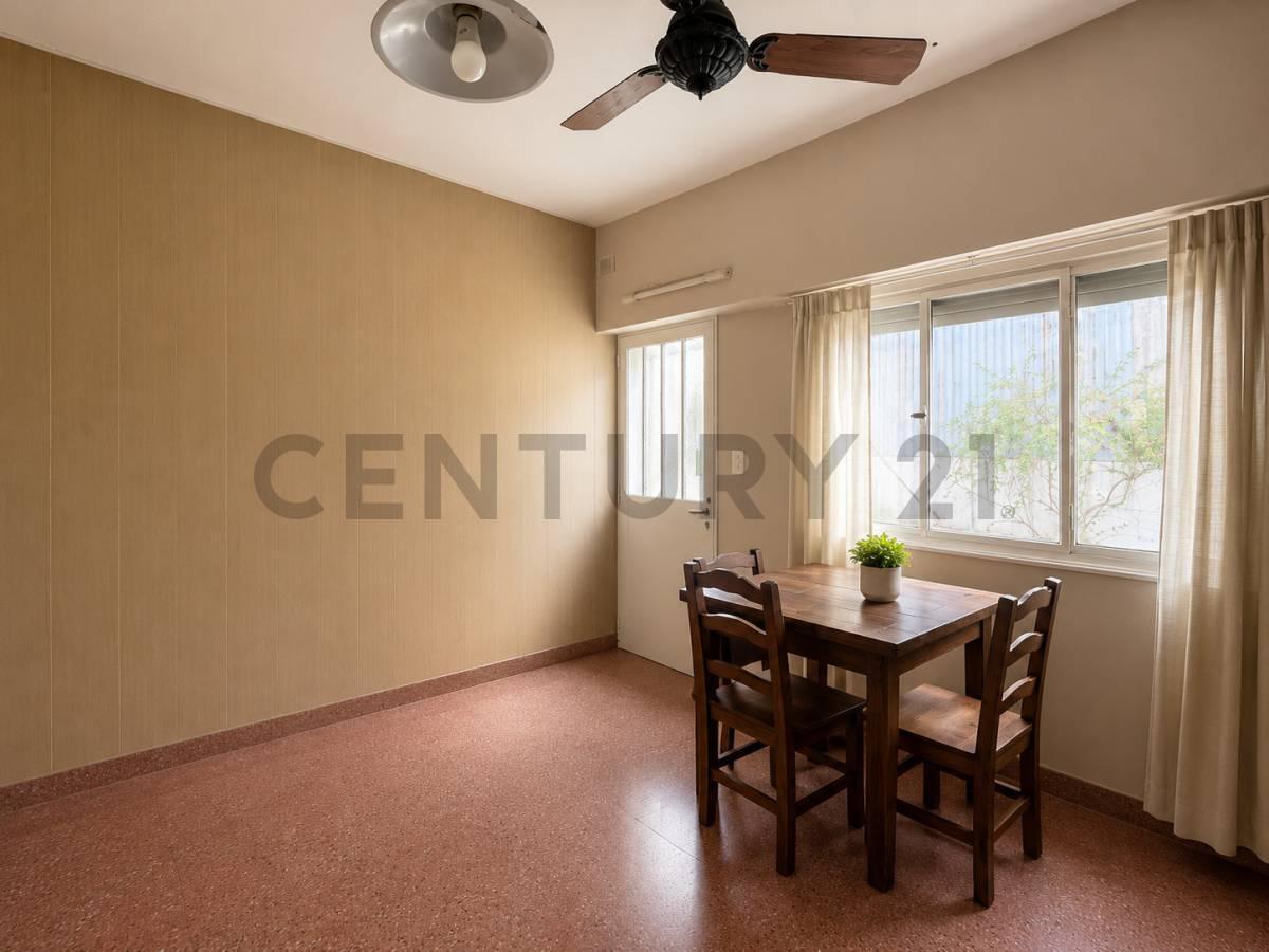 Foto de Venta PH 4 Ambientes Hurlingham 120 m2 Frente, imagen 4