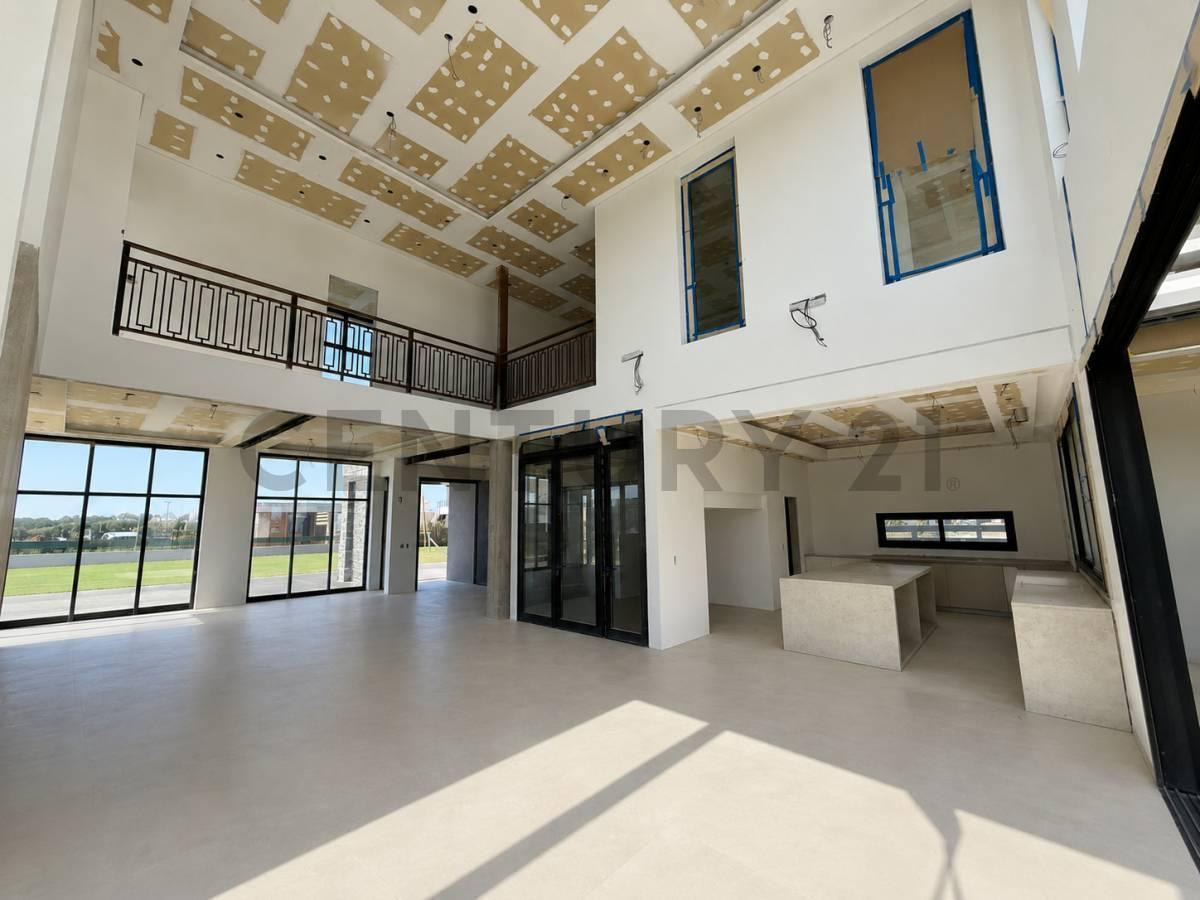 Foto de Venta Casa 6 Ambientes Barrio San Sebastián 420 m2 Cub al Lago Permuta, imagen 5