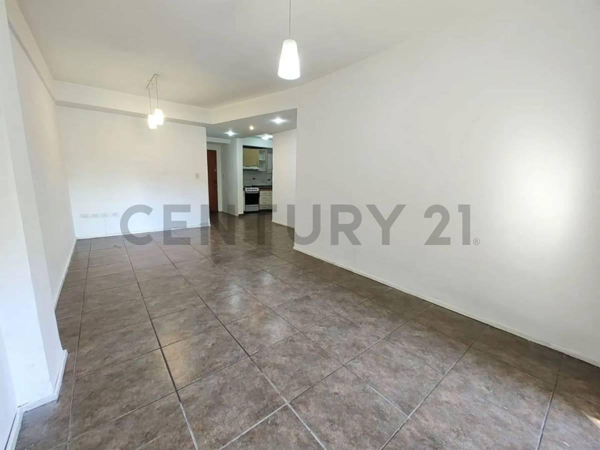 Foto de Venta Departamento 3 Ambientes Monte Castro APTO CREDITO, imagen 3