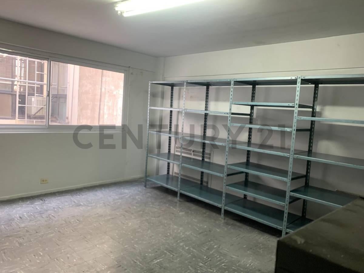 Foto de Venta 0 Alquiler Oficina 22 m2 Paraguay 1200 Tribunales (办公室售价 22, imagen 1