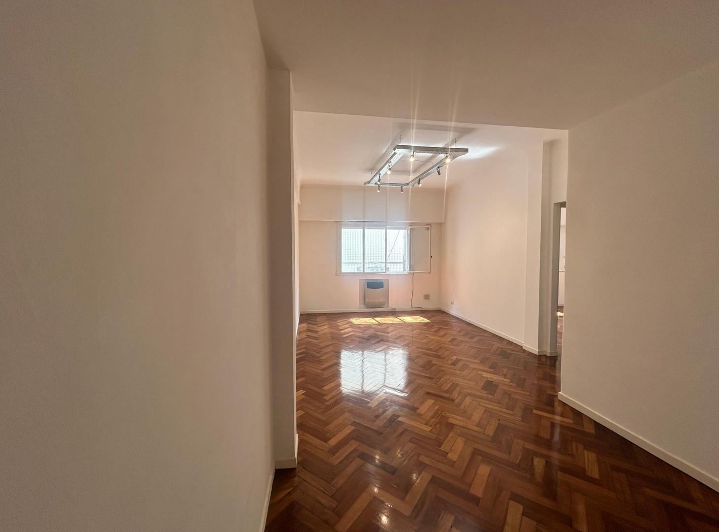 Foto de VENTA DEPARTAMENTO 3 AMBIENTES MUY LUMINOSO BELGRANO, imagen 1